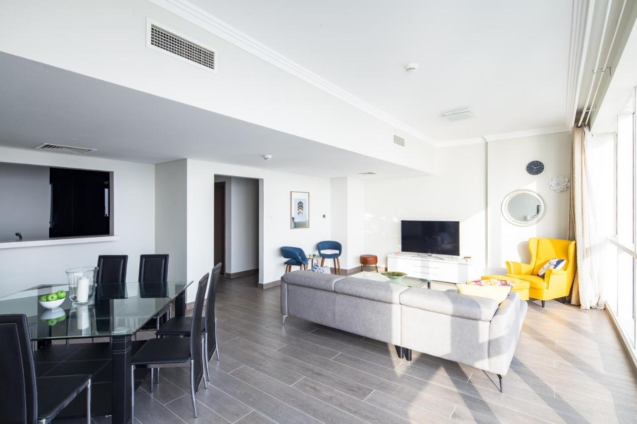 Frank Porter - Al Bateen Residence Dubai Exterior photo